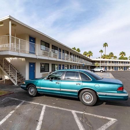 Motel 6-Palm Springs, Ca - East - Palm Canyon Dış mekan fotoğraf