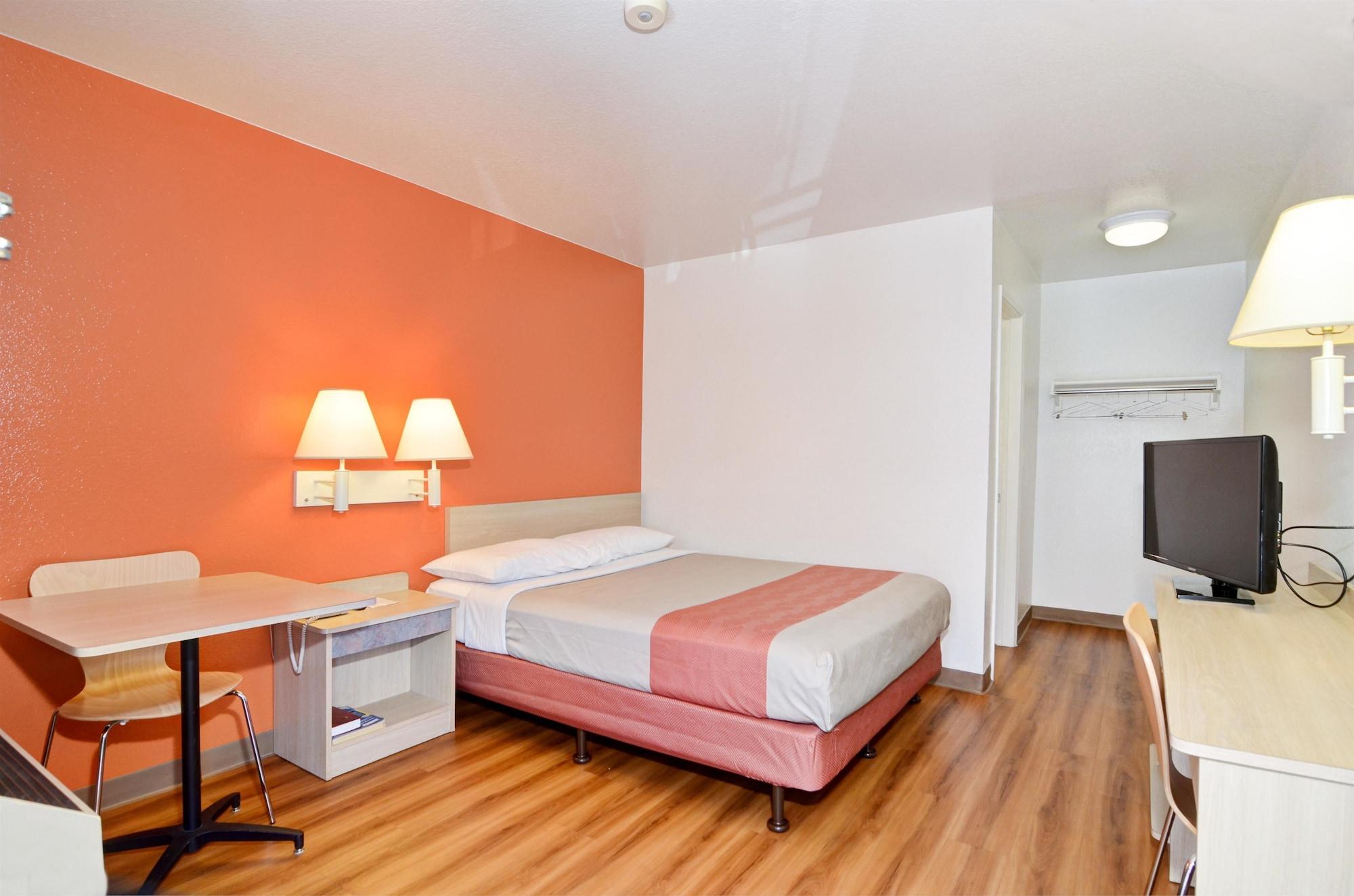 Motel 6-Palm Springs, Ca - East - Palm Canyon Dış mekan fotoğraf