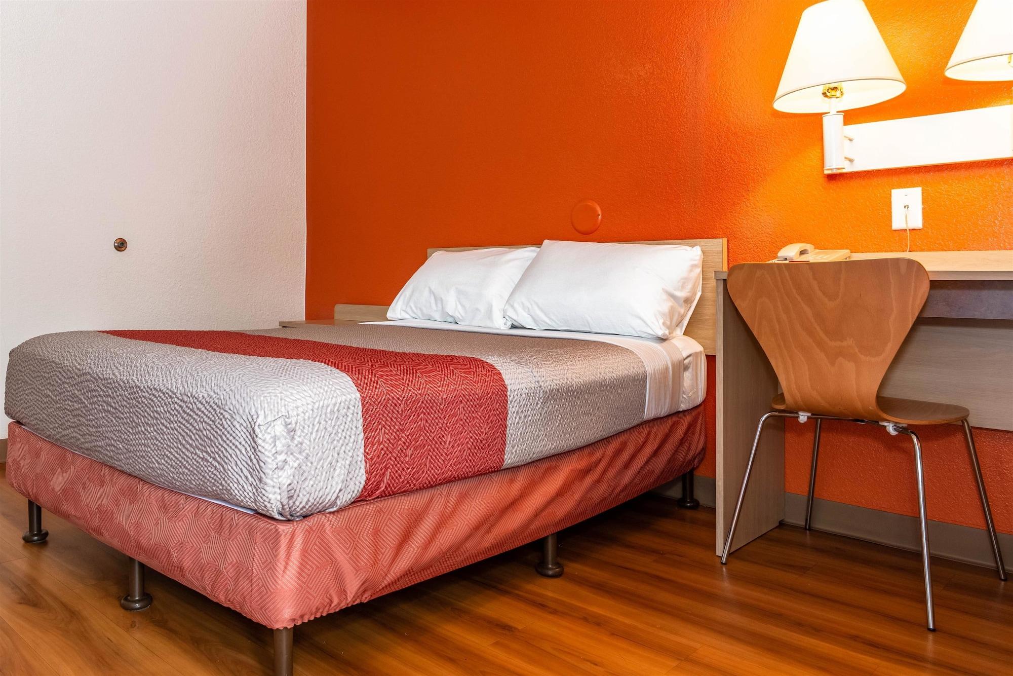 Motel 6-Palm Springs, Ca - East - Palm Canyon Dış mekan fotoğraf