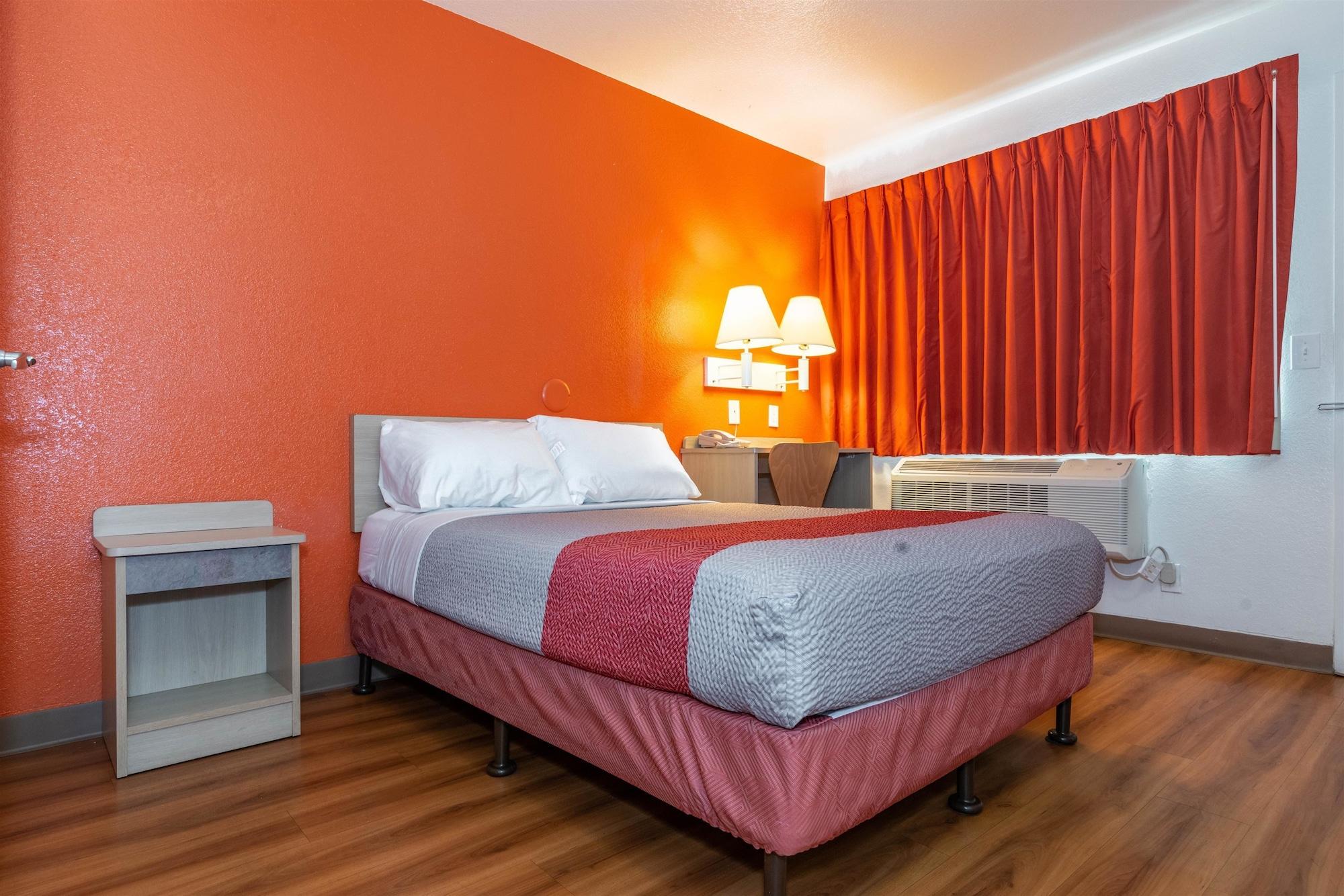 Motel 6-Palm Springs, Ca - East - Palm Canyon Dış mekan fotoğraf