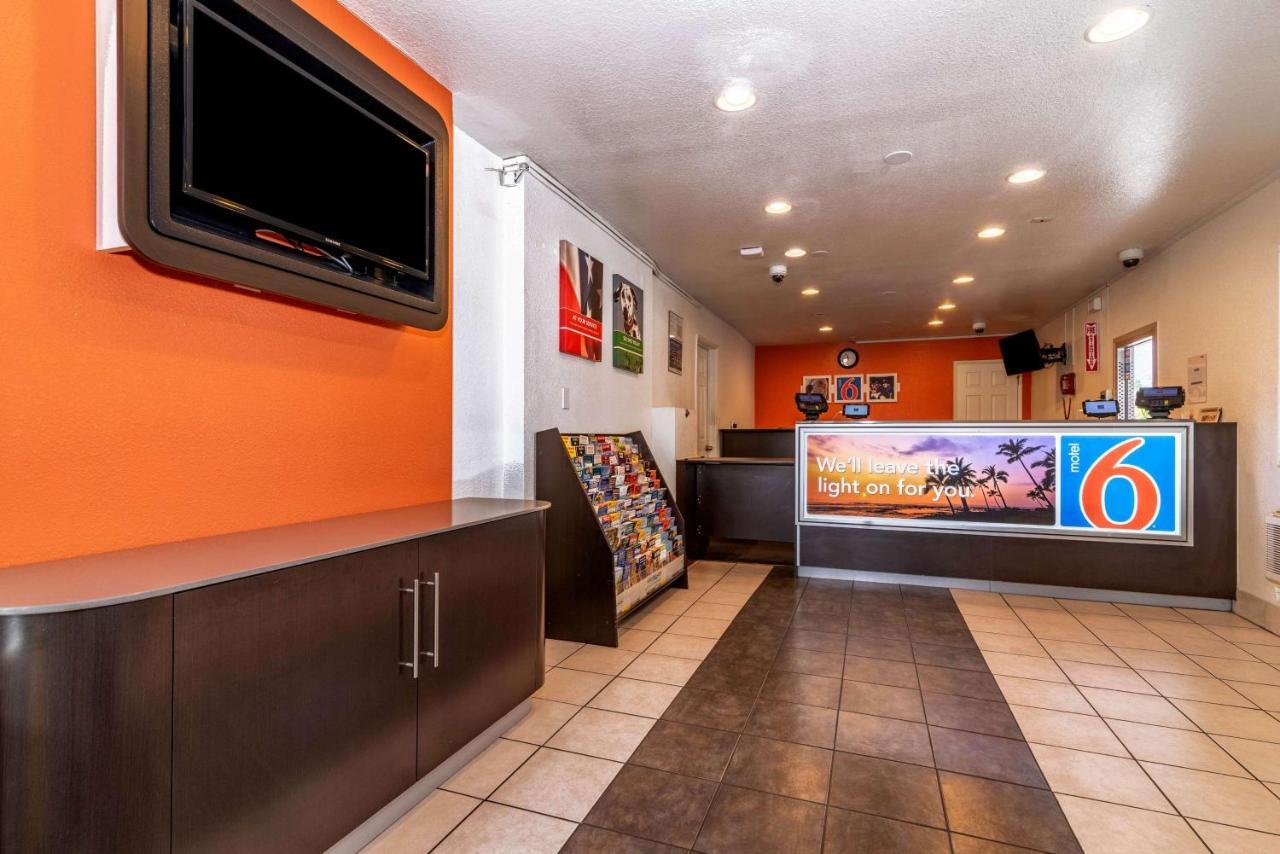 Motel 6-Palm Springs, Ca - East - Palm Canyon Dış mekan fotoğraf