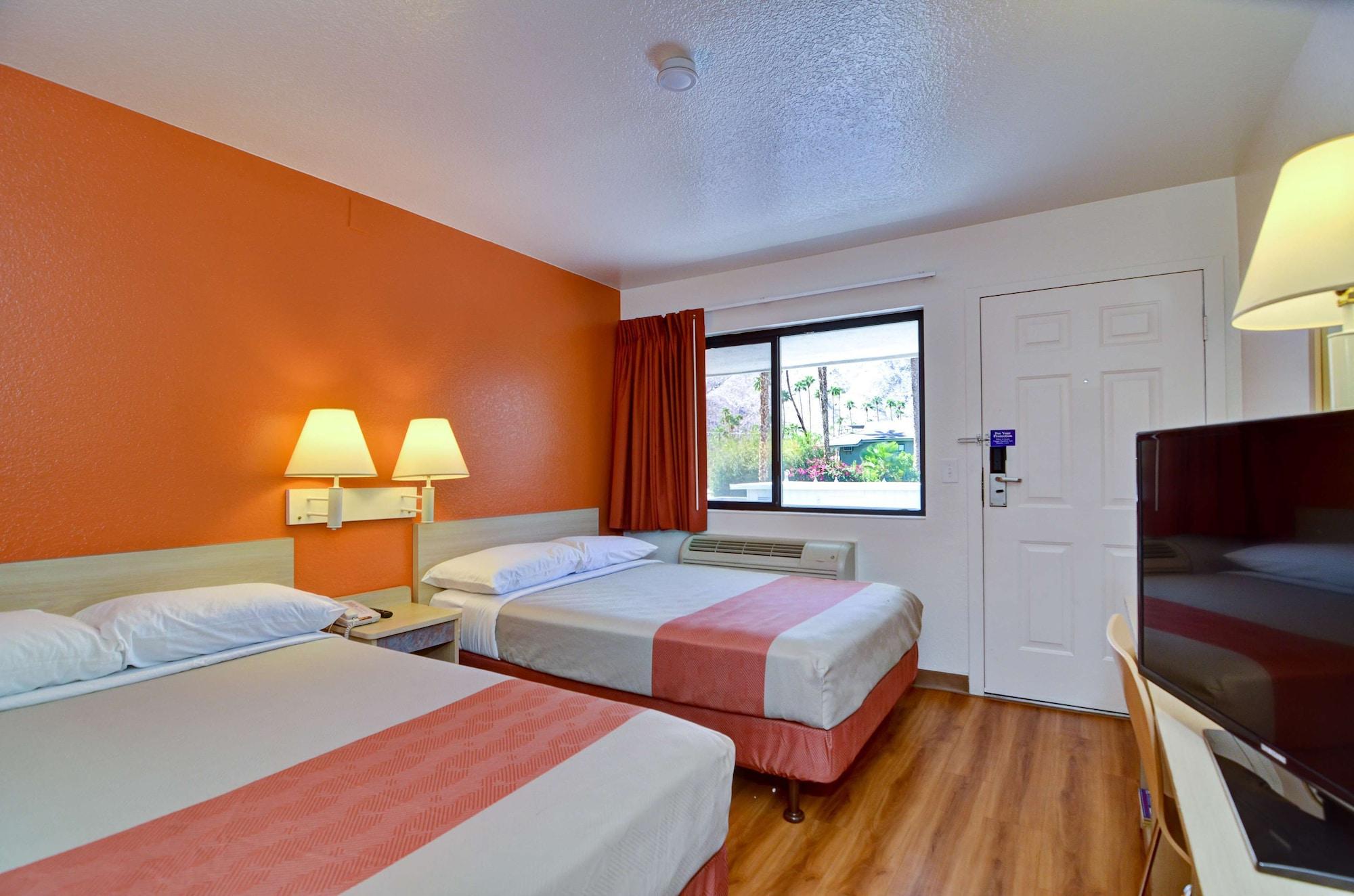 Motel 6-Palm Springs, Ca - East - Palm Canyon Dış mekan fotoğraf