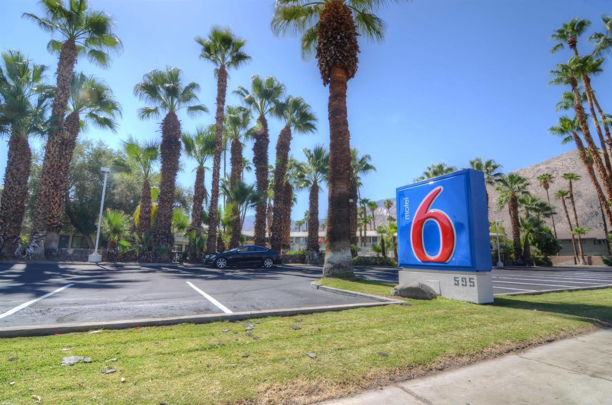 Motel 6-Palm Springs, Ca - East - Palm Canyon Dış mekan fotoğraf