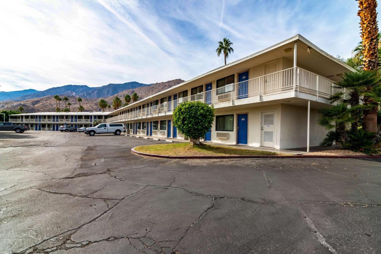 Motel 6-Palm Springs, Ca - East - Palm Canyon Dış mekan fotoğraf